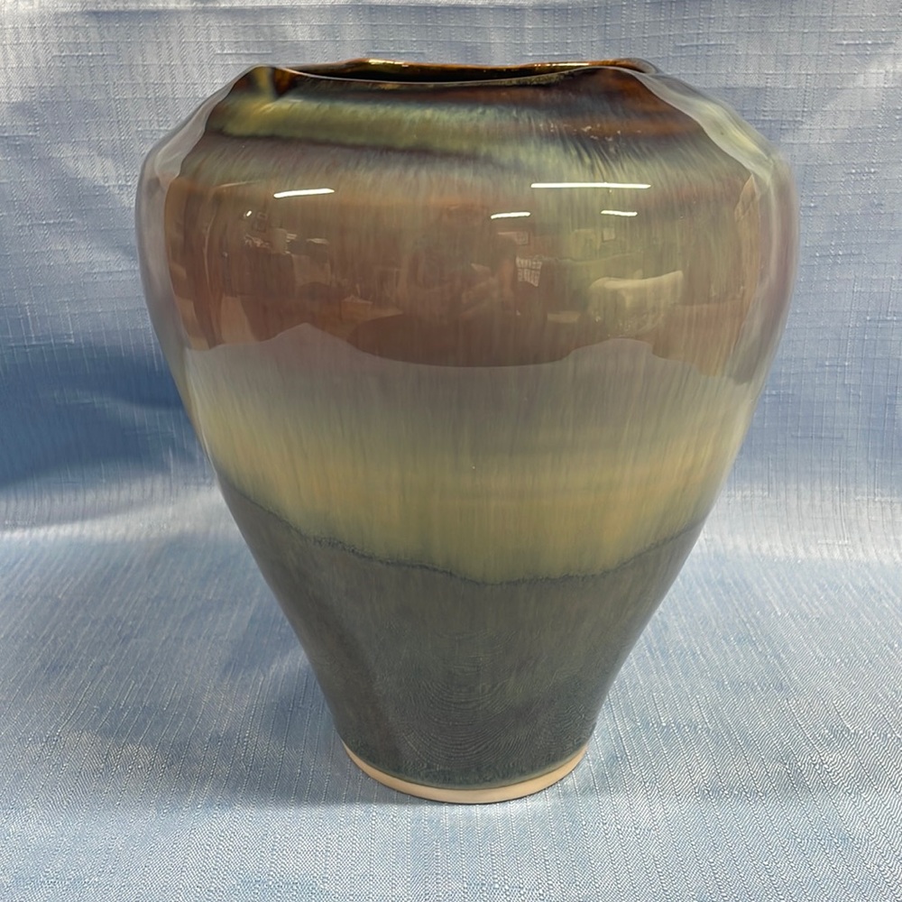 Bill Campbell art pottery vase